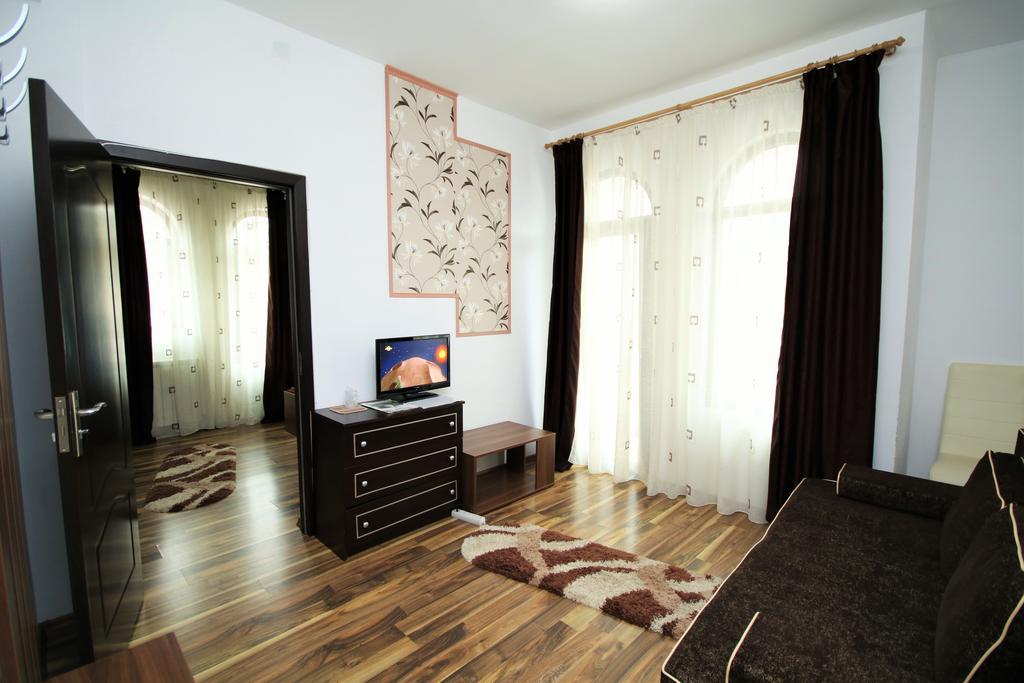 Pensiunea Eden Băile Olăneşti Exterior foto