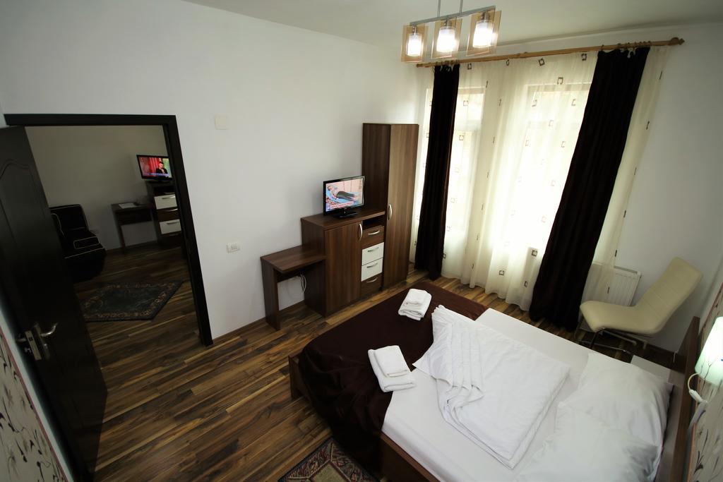 Pensiunea Eden Băile Olăneşti Exterior foto
