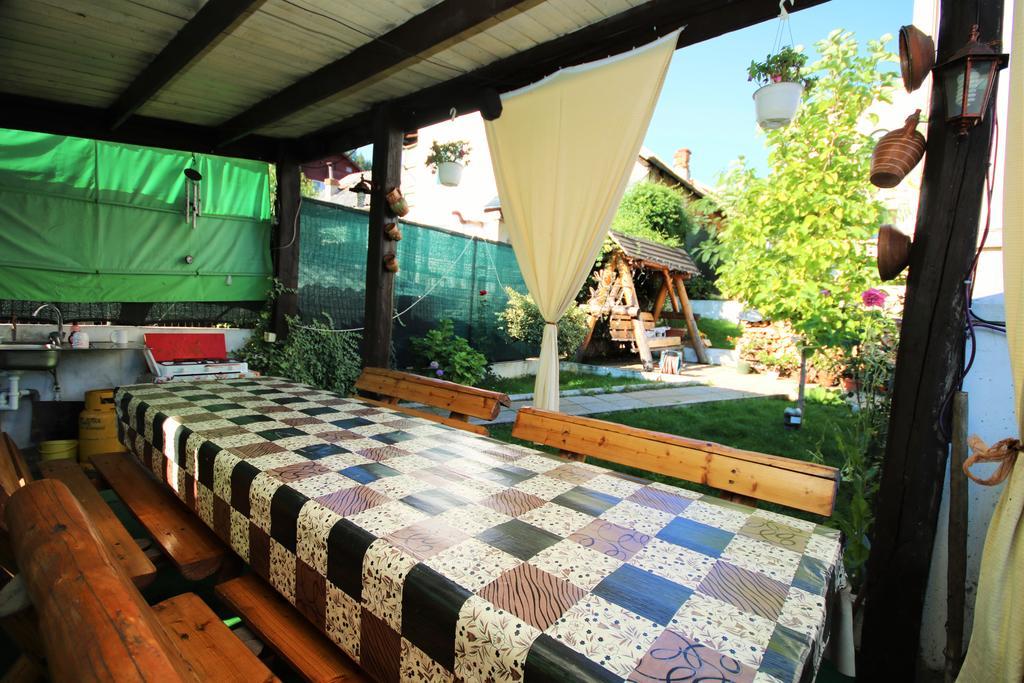 Pensiunea Eden Băile Olăneşti Exterior foto